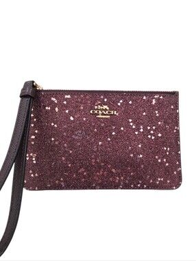 COACH HEART GLITTER SMALL WRISTLET
